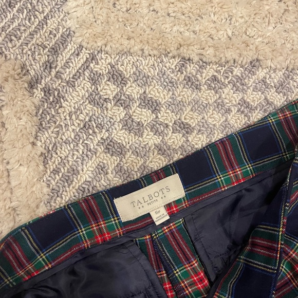 Talbots black blue Red Plaid Ankle Pixie Chino Pants Size 6P - Picture 4 of 4